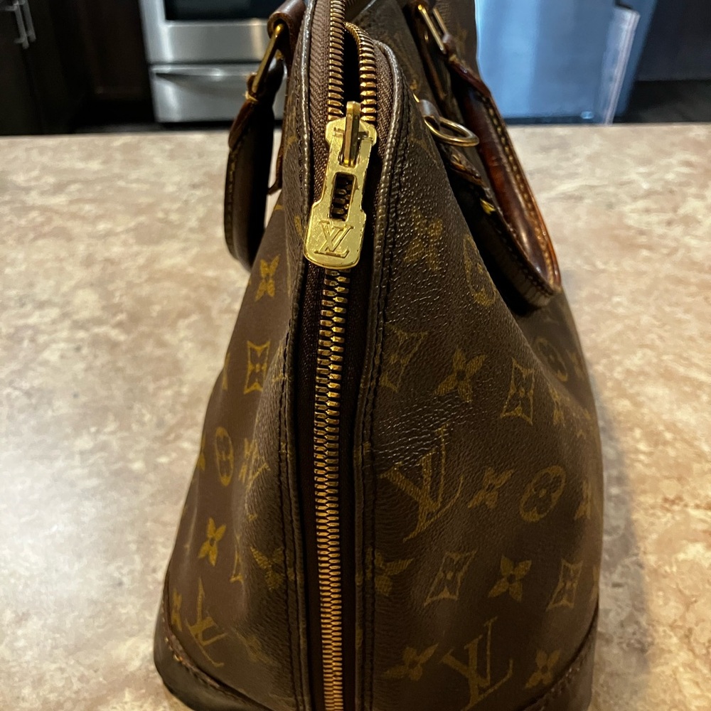 Louis Vuitton Alma PM Brown Monogram Handbag - REFURBISHED Vintage